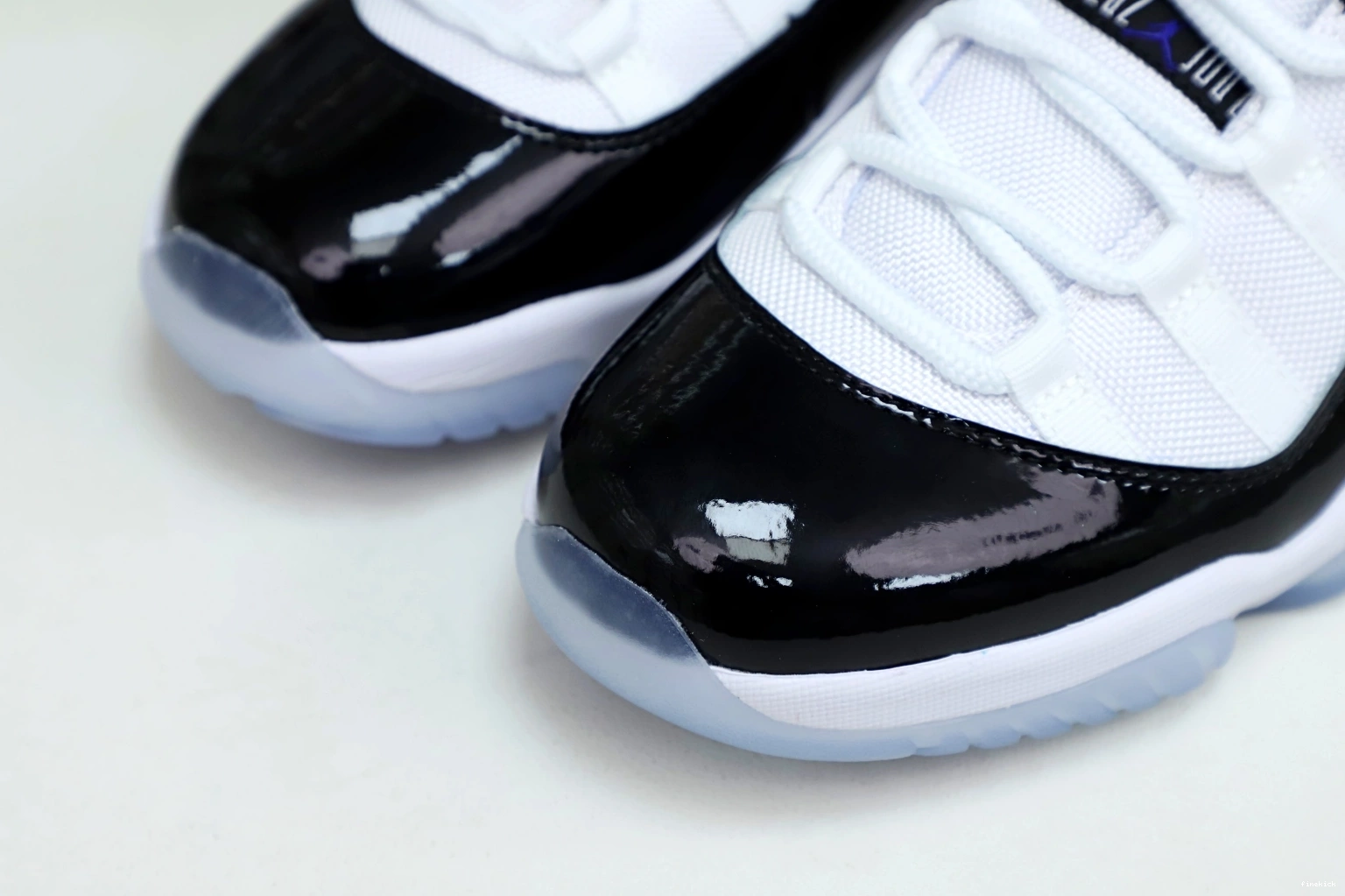 AIR JORDAN 11 LOW RETRO CONCORD 0721